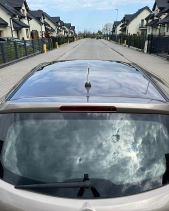Nissan Qashqai cena 22500 przebieg: 243000, rok produkcji 2008 z Gdynia małe 79